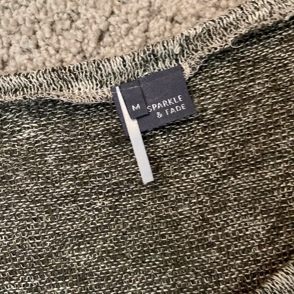 Urban Outfitters Lightweight Scoop Neck Sleeve Sweater - Picture 2 of 4